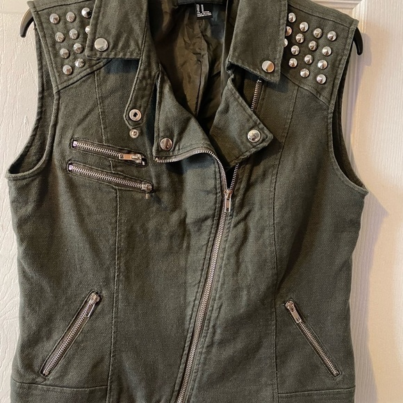 FOREVER 21 Green Vest Size Medium - Picture 3 of 6